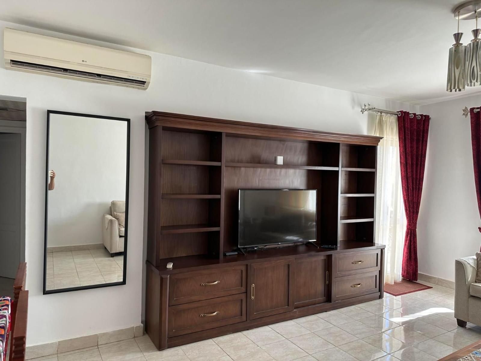 Apartment Al Rehab City, Avenue Mall, New Cairo, Unit 2 *